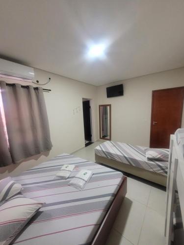 Quadruple Room image 9