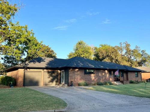 Mid-West Mod - 5br - Central Norman - Near OU!, Norman (fotografie 8)