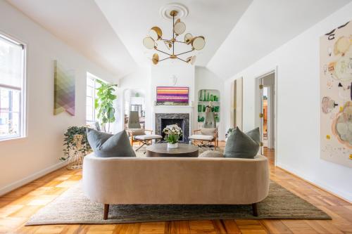Ivy Grace 4BR 5 mins from Butler!,Pet Friendly – khách sạn tại Bắc Indianapolis