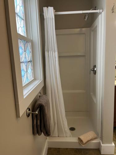 609086463 Abalonia Inn