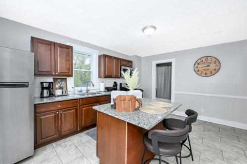Spacious 3-Bed In Vibrant Tremont, Cleveland (photo 11)