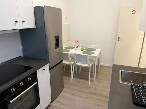 City apartment on the Rhine, Cologne, Colonia (foto 6)