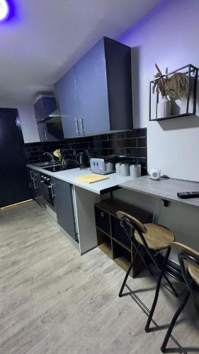 Studio apartment in bolton town in Bolton