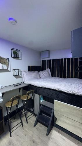 Studio apartment in bolton town in Bolton