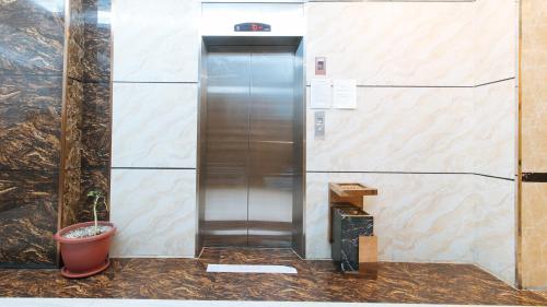 RedDoorz Plus at Winter Benitez, Manila (fotografie 5)