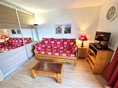 Apt 6/8 pers, 2 pièces, cabine, cœur de Valfréjus, WiFi, animaux admis - FR-1-265-354, Modane (photo 3)