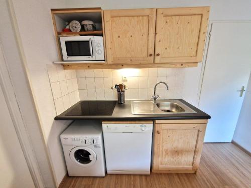 Apt 6/8 pers, 2 pièces, cabine, cœur de Valfréjus, WiFi, animaux admis - FR-1-265-354, Modane (photo 9)
