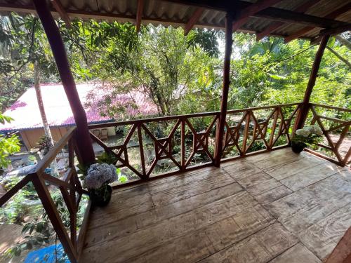 Double Room with Garden View image 3