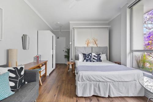 Stylish City Studio in Trendy Redfern - main image