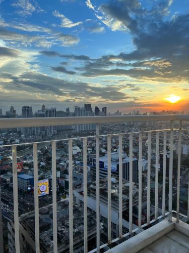 Studio Units at SM Light Residences Condo Beside Boni MRT Station Studio Units at SM Light Residences Condo Beside Boni MRT Station