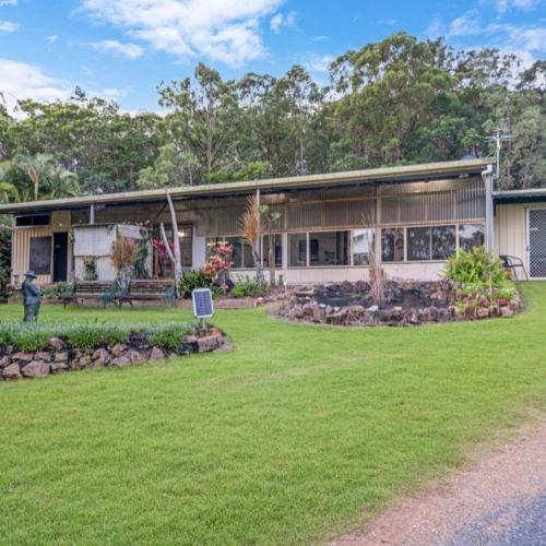 Elysium Retreat & Stays in Yeppoon