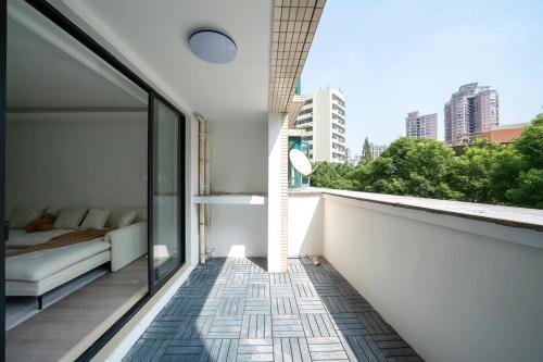 Eastern Hub - Zhongshan Park Branch Kaixin Haoyuan Subway 100 meters away bustling commercial area, Shanghái (foto 4)