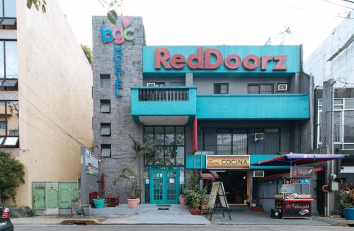 Foto - RedDoorz Plus at BGC near St Lukes