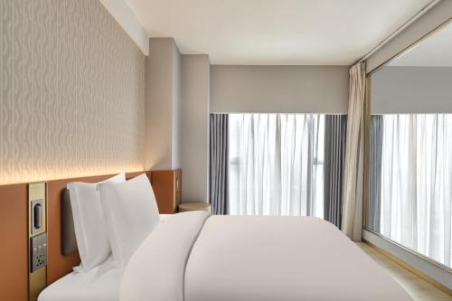 宜尚PLUS酒店(西安大明宫西地铁站店) 宜尚PLUS酒店(西安大明宫西地铁站店)