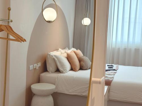 Superior Double Room image 10
