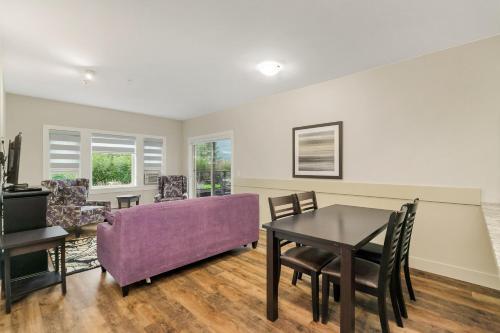 2BR Condo with Breathtaking Panoramic Views, Harrison Hot Springs (foto 6)