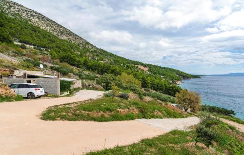 A szálláshely kívülről, Gorgeous Home In Nerezisca With Wifi in Murvica
