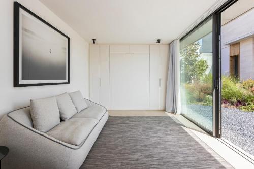 Villa Al Fresco Sitges Center and 10 minutes walk from beach Amaizing Design New Villa and new urbanization - image 2