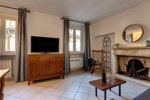 Guelfo Apartment by Mamo Florence - image 9