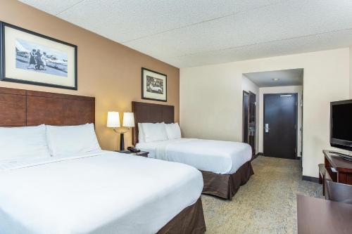 Holiday Inn Louisville Airport - Fair/Expo, an IHG Hotel in Louisville, USA