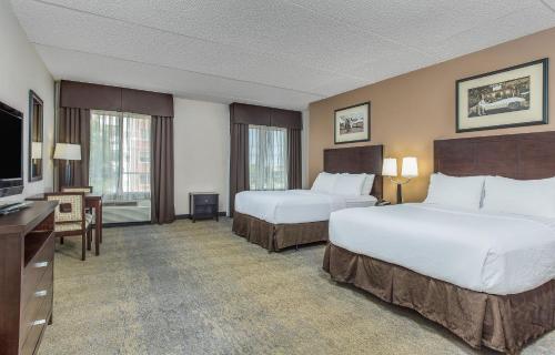 Holiday Inn Louisville Airport - Fair/Expo, an IHG Hotel in Louisville, USA