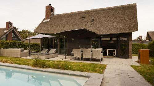 Exterior view, Dutchen Villapark Mooi Schoorl near SC-70