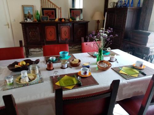 Ételek és italok, Ricouch, chambre d'hôtes et permaculture (Ricouch, chambre d'hotes et permaculture) in Oloron-Herrere