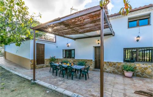  Gorgeous Home In Puertollano in Las Caserías