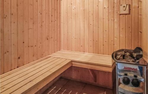 Activități, Pet Friendly Home In Kopingsvik in Kopingsvik