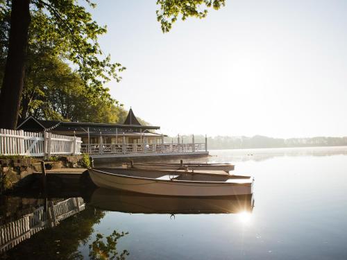 Bokel-Mühle am See