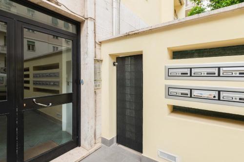 LoveRhome Apartment 10 - image 14