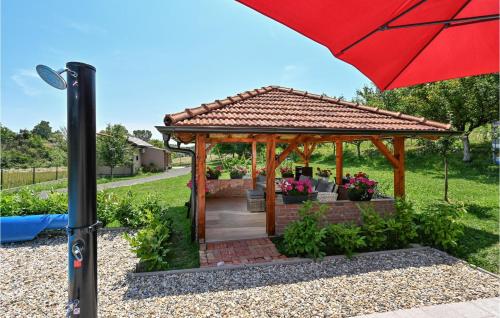 外部景觀, Cozy Home In Breznicki Hum in 哈爾斯新納
