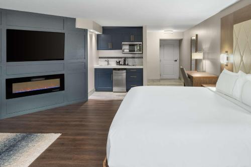 Grand Hilton Head Inn Ascend Hotel Collection - image 13