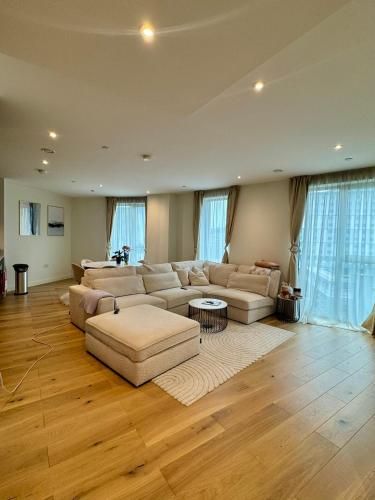 Gorgeous 1 Bedroom Apartment in Tottenham Hale, Londres