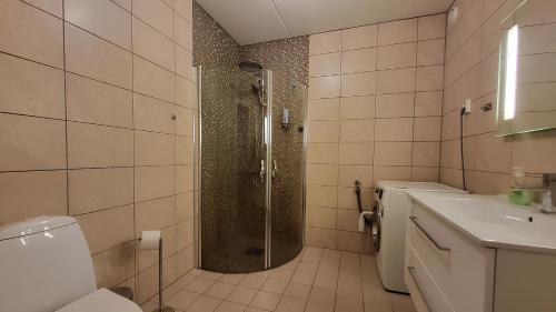 Stylish & Modern Apartment, in Centre, Free Parking spot !, Trondheim (Foto 10)