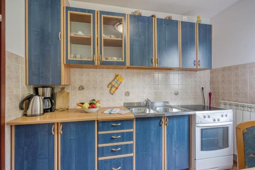 Apartments Folo - image 4