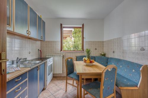 Apartments Folo - image 12