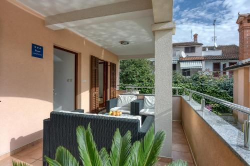 Apartment image 10