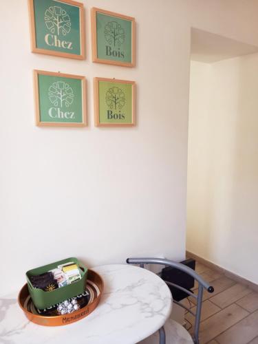 Chez Bois - Suite Apartment Capodimonte gîte à louer Parco di Capodimonte