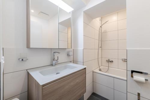 Wohnung in Toplage in Düsseldorf-Oberkassel, Düsseldorf (Foto 10)