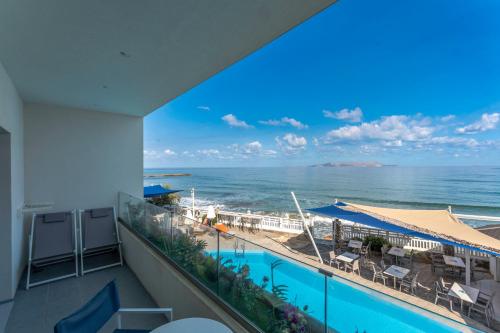 Sunset Beach Hotel - image 10