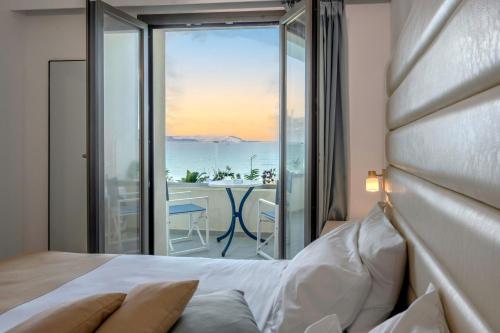 Sunset Beach Hotel - image 4