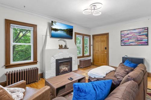 Minneapolis University DT, Garage, BBQ, Pet Friendly in Minneapolis, USA