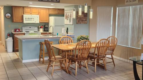 Disney Area Condo at Laguna Bay Villas! in Kissimmee, USA
