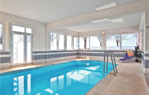 2 Bedroom Nice Apartment In Vodnjan