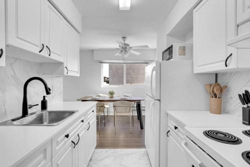 Newly Renovated Port Moody Condo in Port Moody, Canada