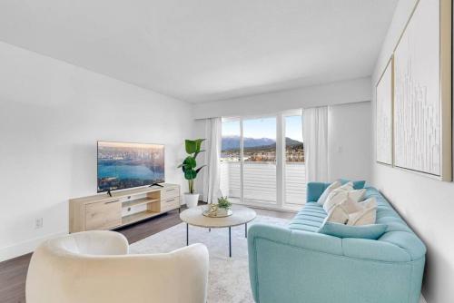 Newly Renovated Port Moody Condo in Port Moody, Canada