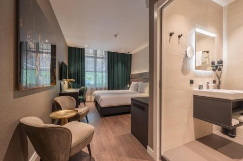 Boutique Hotel Corona - image 13