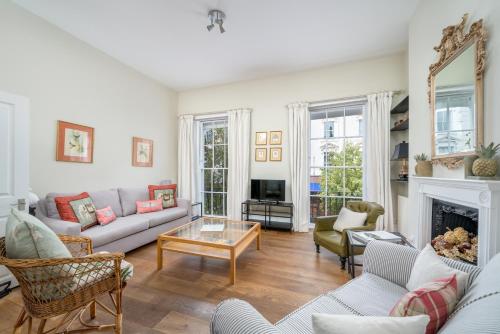 Spacious flat near Victoria and Warwick Square, Londýn (fotografie 5)