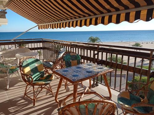 Apartment with Sea View image 10